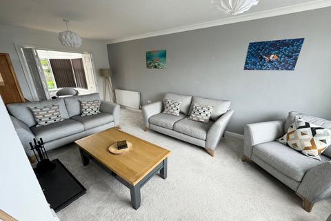 2 bedroom end of terrace house for sale, The Crescent, Baildon, Shipley, West Yorkshire