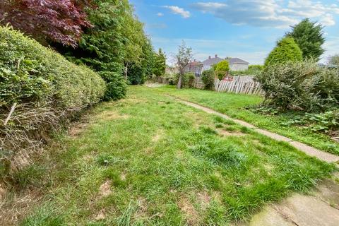 2 bedroom semi-detached house for sale, Dryden Avenue, Daventry, NN11 9DJ