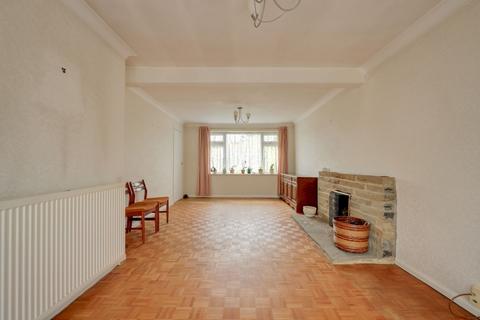 3 bedroom chalet for sale, Manor Road, Burgess Hill, RH15