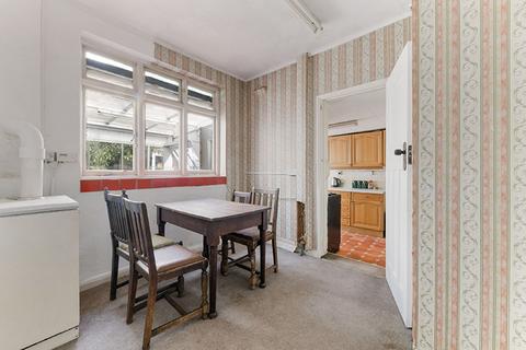 232 Kingston Road, Epsom, KT19 0SH