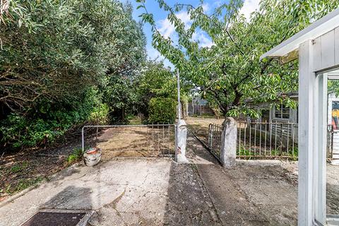 232 Kingston Road, Epsom, KT19 0SH