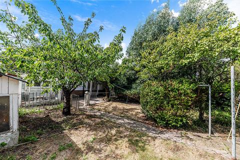 232 Kingston Road, Epsom, KT19 0SH