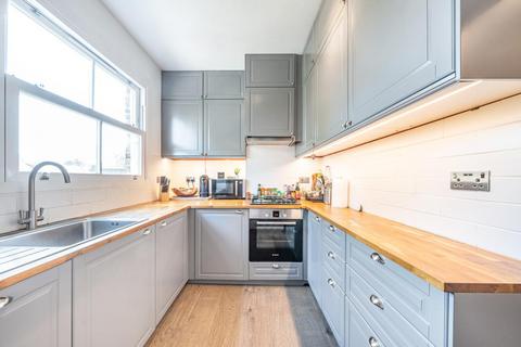 1 bedroom flat for sale, Essex Road, Acton