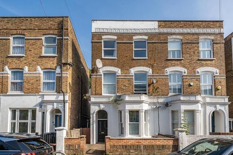 1 bedroom flat for sale, Essex Road, Acton