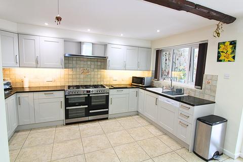 4 bedroom detached house for sale, Ashdale Avenue, Pershore WR10