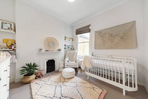 4 bedroom terraced house to rent, Farlow Road, West Putney, London, SW15