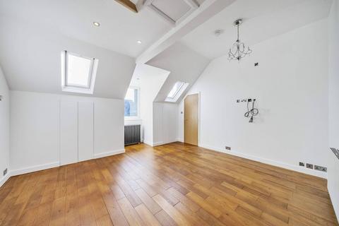 2 bedroom flat to rent, West Hill, Putney, London, SW15