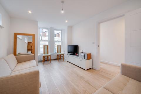 3 bedroom end of terrace house for sale, Gladiator Street, SE23