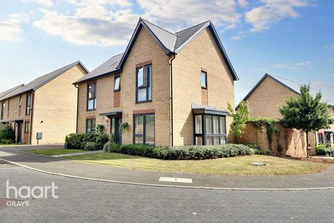11 Devonshire Close, Grays, RM20 4BT