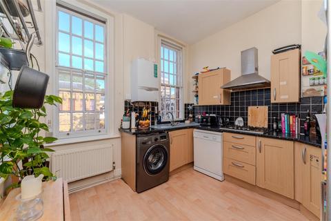 3 bedroom apartment for sale, West Park Road, Southall