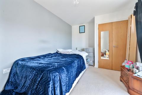 2 bedroom flat for sale, Bracknell,  Berkshire,  RG42