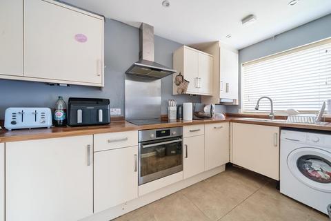 2 bedroom flat for sale, Bracknell,  Berkshire,  RG42