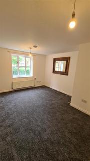 2 bedroom flat to rent, Beveridge Court, Pennington Drive, London