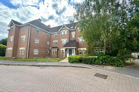 2 bedroom apartment for sale, Kingsley Square, Fleet GU51