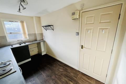 2 bedroom apartment for sale, Northgate Lodge, Skinner Lane, Pontefract WF8