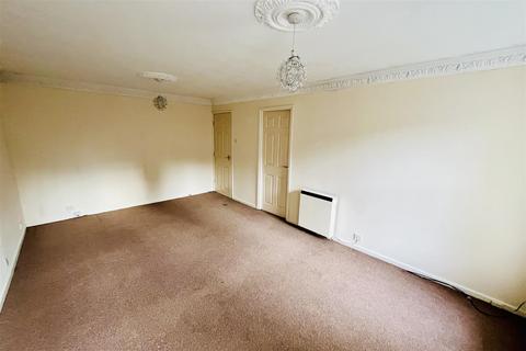 2 bedroom apartment for sale, Northgate Lodge, Skinner Lane, Pontefract WF8