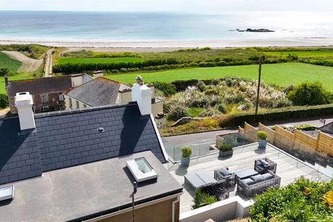 3 bedroom terraced house for sale, An Exquisite 3 Bedroom Home In The Highly Sought After St Ouen’s Bay