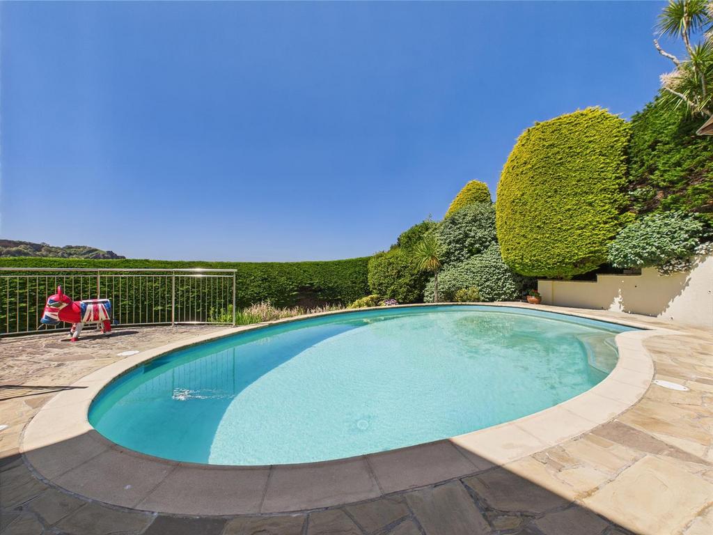 CAM04099 G0-PR0107-STILL025.jpg