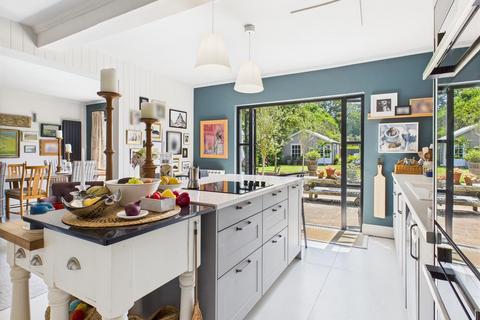 undefined, Situated On A Spacious Plot In Trinity