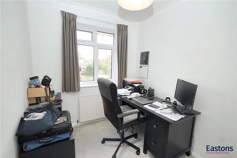8 North View Crescent, Epsom, KT18 5UR