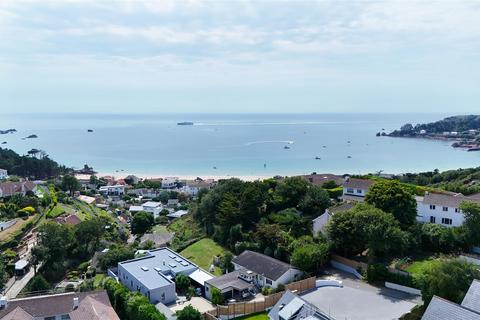 4 bedroom detached house for sale, Contemporary Home Overlooking The Picturesque St Brelade’s Bay