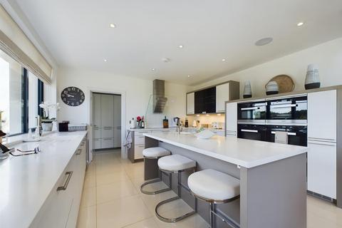 4 bedroom detached house for sale, A Truly Remarkable Property Offering A Luxurious Lifestyle