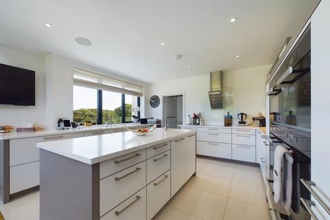 4 bedroom detached house for sale, A Truly Remarkable Property Offering A Luxurious Lifestyle