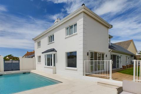 5 bedroom detached house for sale, A Superb Family Home In Park Estate, St Brelade