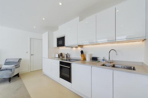 2 bedroom apartment for sale, The Soane Top Floor 2 Bed Apt With Parking