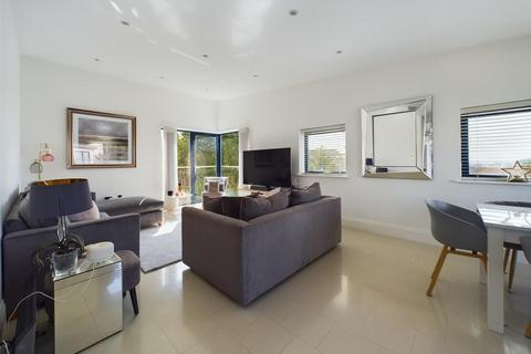 2 bedroom penthouse for sale, This Stunning Penthouse Offers A Luxurious Lifestyle