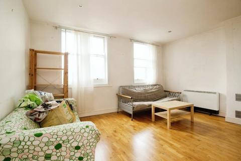 1 bedroom apartment for sale, High Street, Cardiff