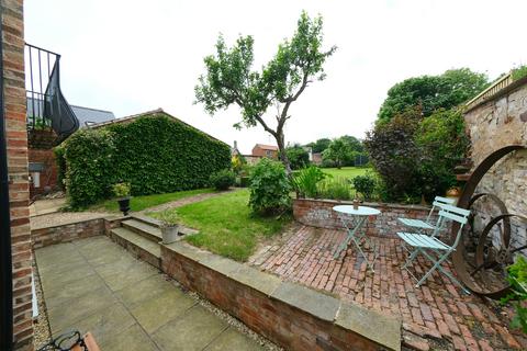 4 bedroom detached house for sale, Back Street, Saltby