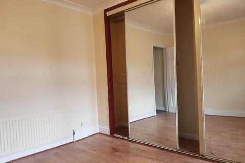 2 bedroom terraced house for sale, Flint Street, Grays RM20