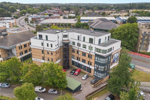 1 bedroom apartment for sale, London Road, Berkshire RG12