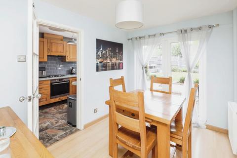 1 Hebden, Wilnecote, Tamworth, B77 4HP
