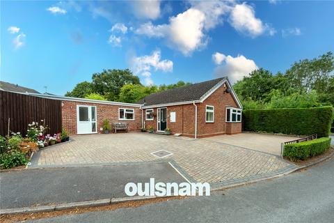 3 bedroom bungalow for sale, Cheswick Close, Redditch, Worcestershire, B98