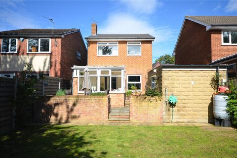 3 bedroom detached house for sale, St. Pauls Road, Mirfield, West Yorkshire, WF14