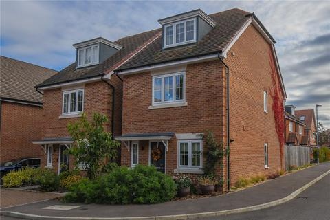 3 bedroom detached house for sale, Lance Way, Reading RG2