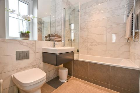 23 Lance Way, Arborfield Green, Reading, RG2 9YY