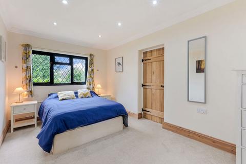 1 Dormans Road, Dormansland, Lingfield, RH7 6QH
