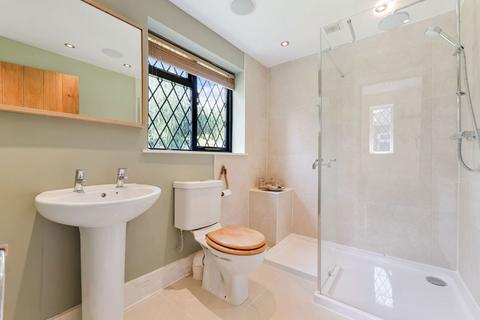 1 Dormans Road, Dormansland, Lingfield, RH7 6QH