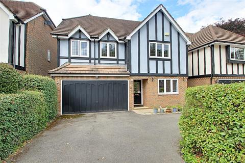 4 bedroom detached house for sale, Tylers Close, Kings Langley