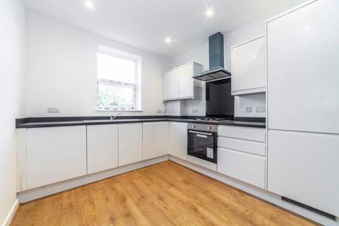 2 bedroom apartment to rent, Spencer Road, South Croydon, CR2