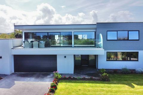 4 bedroom detached house for sale, Constantine Bay, PL28