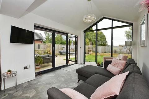 4 bedroom detached house for sale, Bowling Green Gardens, Kirton Lindsey