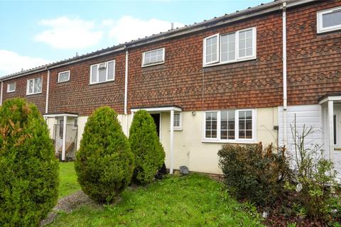 3 bedroom house for sale, Squirrels Close, Godalming, Surrey, GU7