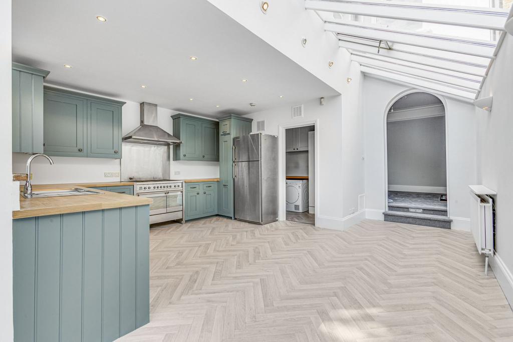 House in London - More