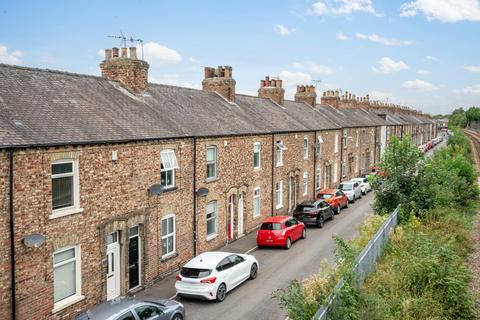 2 bedroom terraced house for sale, Scarborough Terrace, York