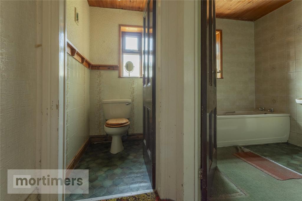 Seperate Toilet