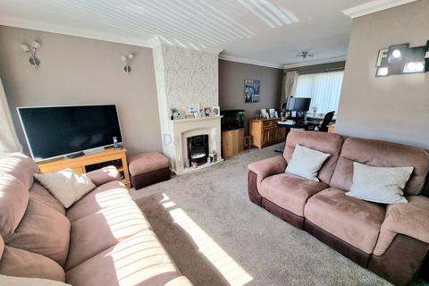 3 bedroom end of terrace house for sale, Brook Street, Bridgend, Bridgend County. CF31 1HG